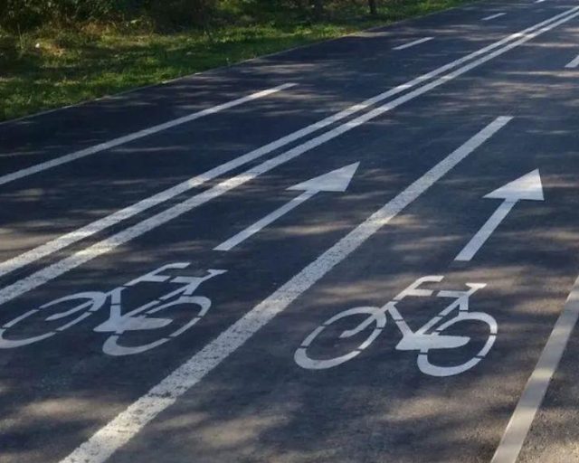 Już 15 km ścieżek rowerowych w Piekarach – plany sięgają Brzezin i Dąbrówki