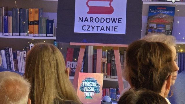 Poezja Jana Kochanowskiego zabrzmiała w Piekarach podczas Narodowego Czytania