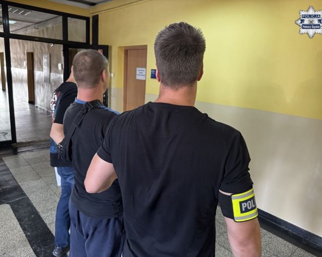 Piekarscy policjanci zabezpieczyli ponad 5000 porcji narkotyków