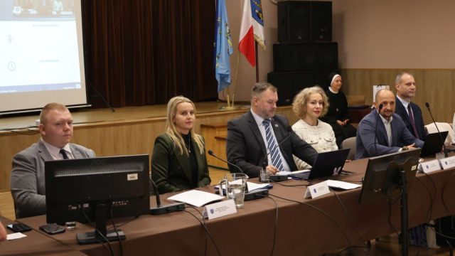 Przyszłość ciepłownictwa i współpraca z Akademią Śląską na XXI sesji Rady Miasta