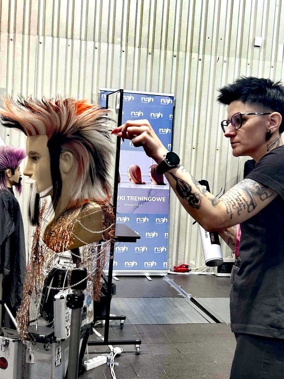 Katarzyna Maza po raz drugi mistrzynią fryzjerstwa na Open International Cup CMC