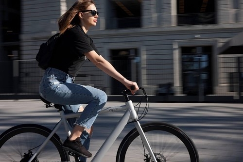 Bezpieczna jazda na rowerze: Zasady obowiązujące rowerzystów na drogach