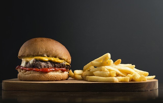 Koniec z wycieczkami do McDonalds! Minister zdrowia chce ich zakazać