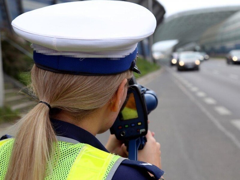 Nietrzeźwy i bez uprawnień uciekał przed policjantami