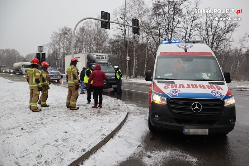 Potrącenie na przejściu dla pieszych. Policja apeluje o ostrożność!