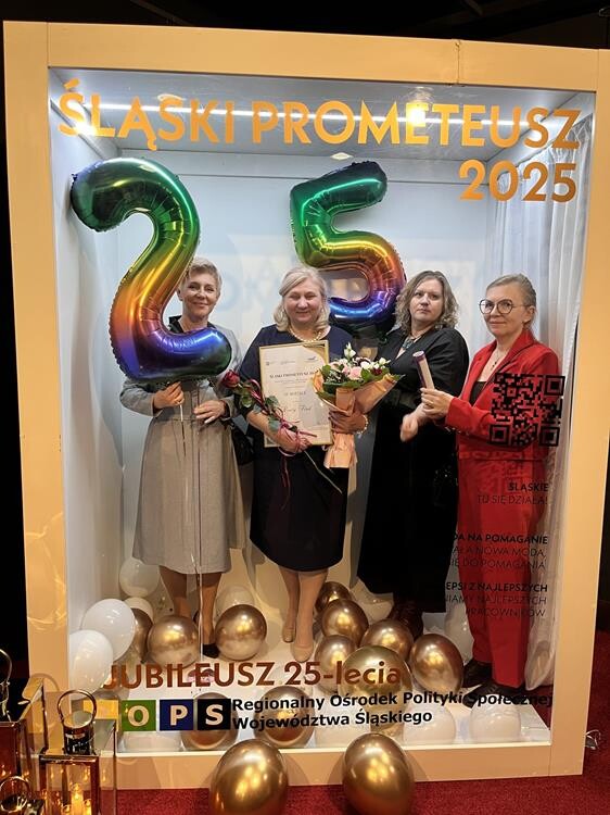 Pracownica MOPR w Piekarach Śląskich uhonorowana na Gali Śląski Prometeusz 2025 / fot. UM Piekary Śląskie
