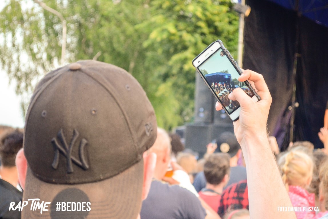 Wczoraj, pod Kopcem Wyzwolenia odbyła się kolejna edycja Muzycznych Żniw &#8211; Rap Time Festiwal. Gwiazdą wieczoru był polski raper BEDEOS znany z utworu &#8220;Wow&#8221; czy &#8220;Gustaw&#8221;!