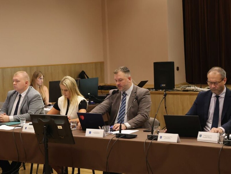 Sesja Rady Miasta Piekary Śląskie: Nowe środki na remonty mieszkań