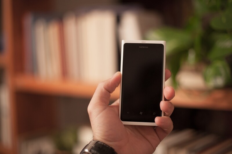 Telefon zaufania dla dzieci i młodzieży 116 111 - proś o pomoc