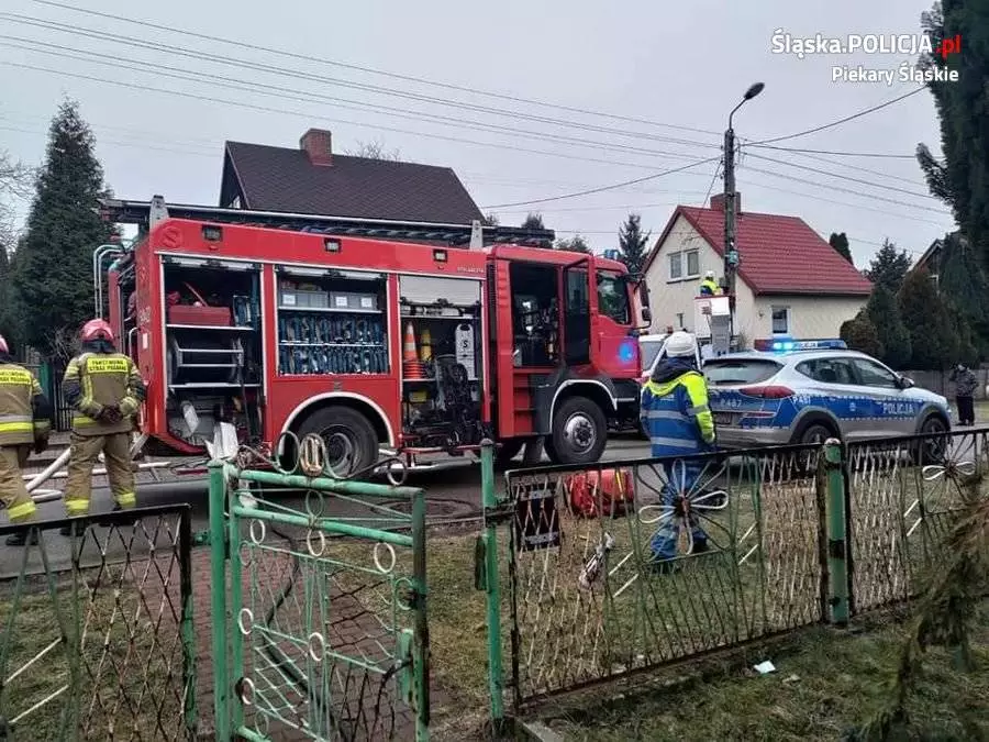 Tragiczny pożar domu w Piekarach Śląskich / fot. KMP Piekary Śląskie