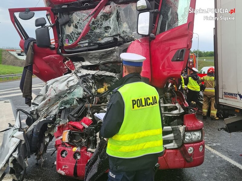 Tragiczny wypadek na autostradzie A1 w Piekarach Śląskich