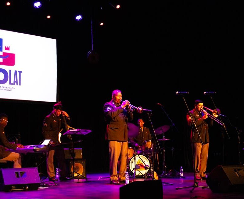 Zespół Jazzowy 1. Dywizji Pancernej zachwycił piekarską publiczność
