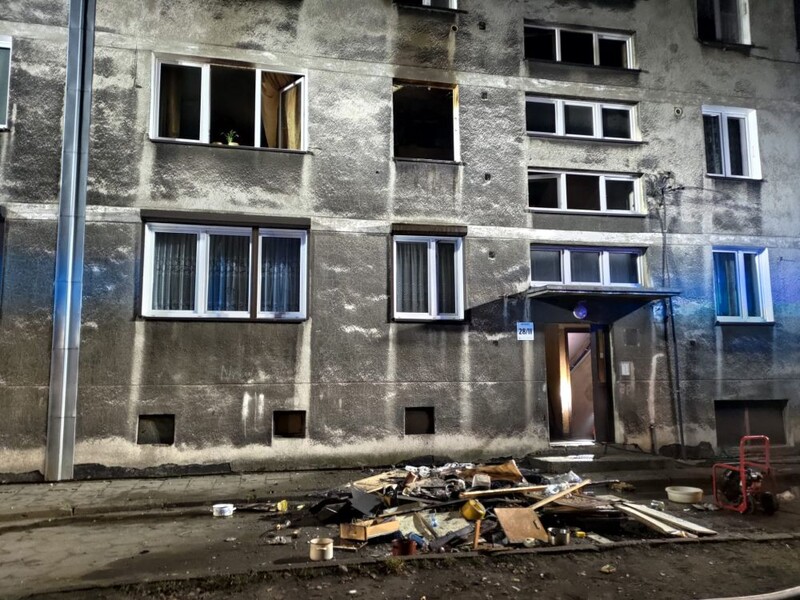 Zniszczone mieszkanie po wybuchu butli z gazem. Zrzutka na remont przy ul. Kotuchy